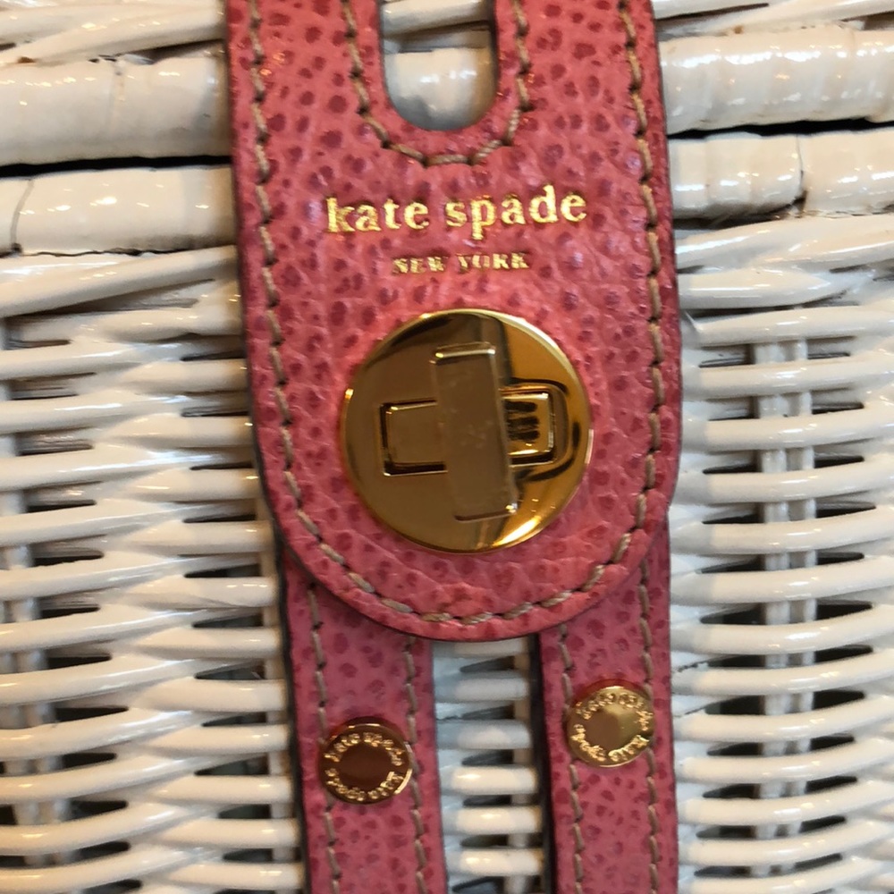 Handbag - Picture 2 of 8